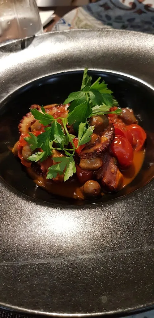 Geir Holmen_Á Casa Mia_Castel Volturno_review