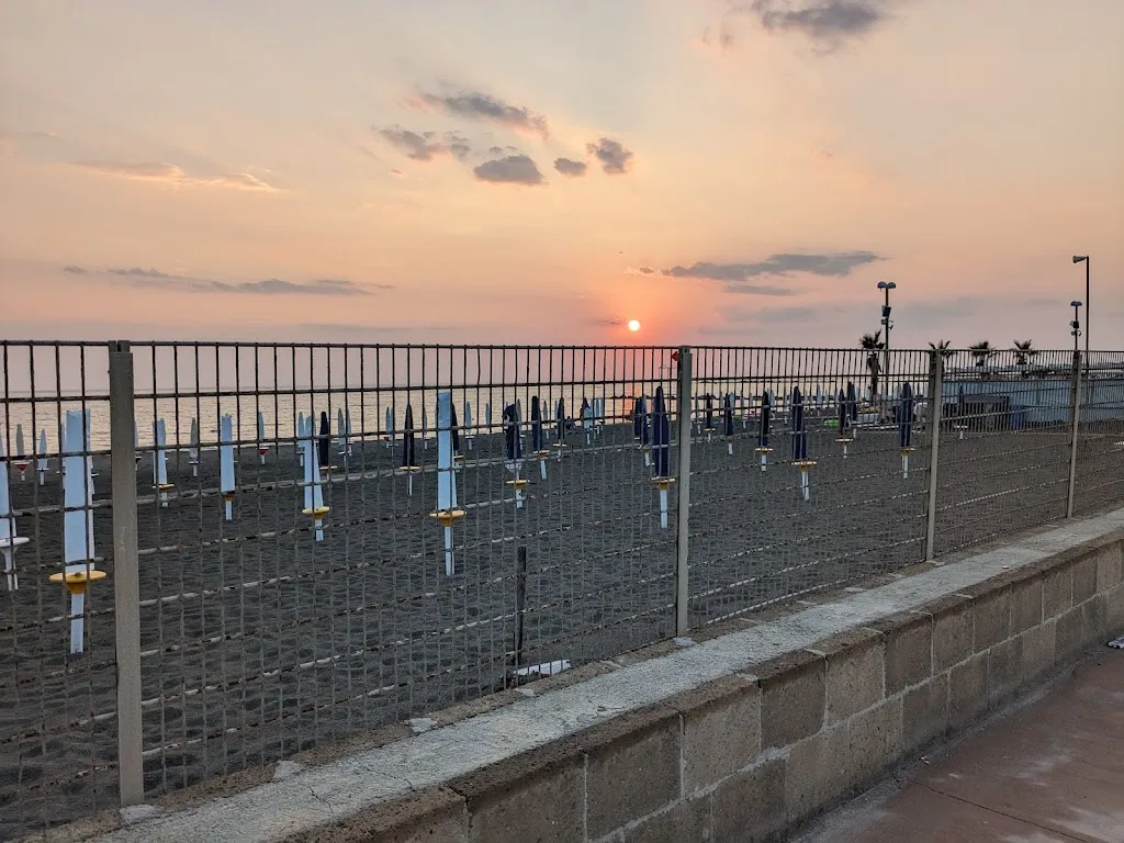 Michael Montuori_Dolphins Seaside Tourist Complex_Castel Volturno_review