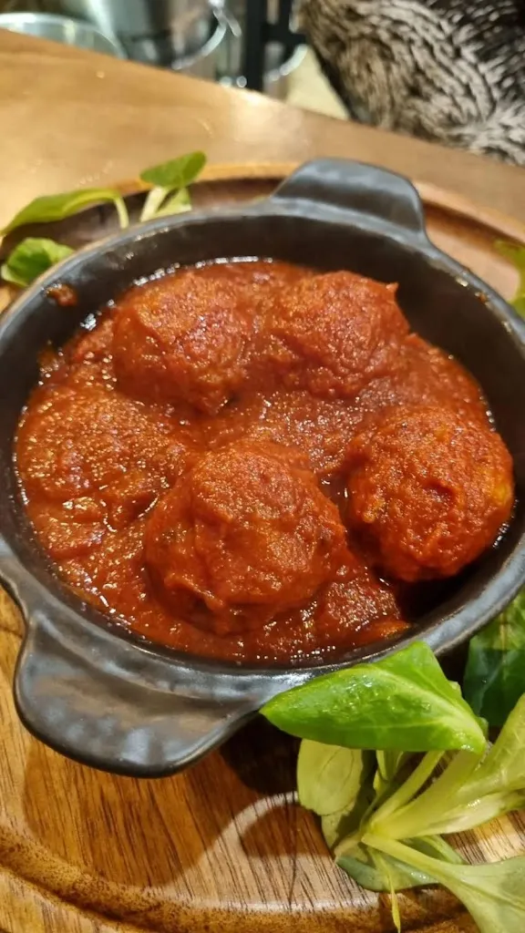 Menu_Ostinati Wine & Food_Castel Volturno_image_4