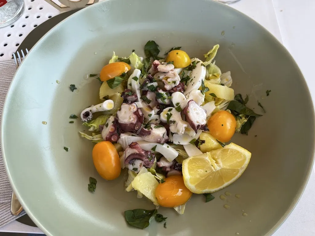 Roberto Buanne_Tredicinodi_Castel Volturno_review