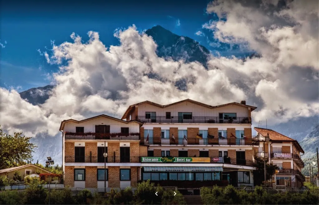 Hotel Pina_Isola del Gran Sasso d'Italia_slider_image_1