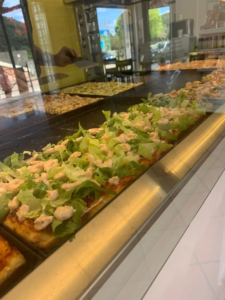 VOGLIA DI PIZZA - Rosticceria - Tavola Calda restaurant in Centola