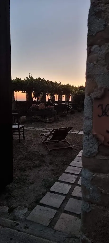 Giuseppe Collaro_Roof&Terrace - Il Castello di San Sergio_Centola_review