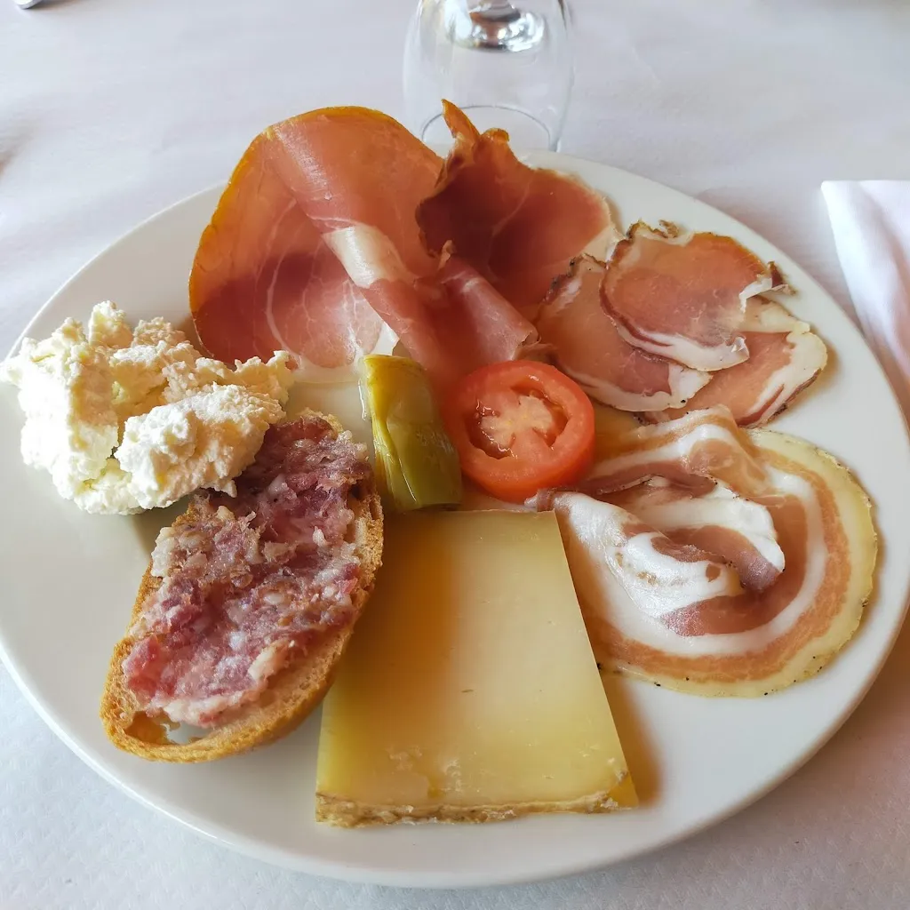 Agriturismo Santa Lucia Di Tattoni Franco_Isola del Gran Sasso d'Italia_slider_image_2