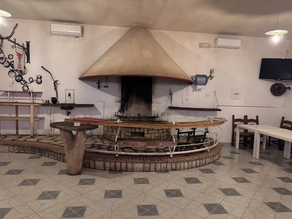 AL VECCHIO MANEGGIO_Cellole_slider_image_3