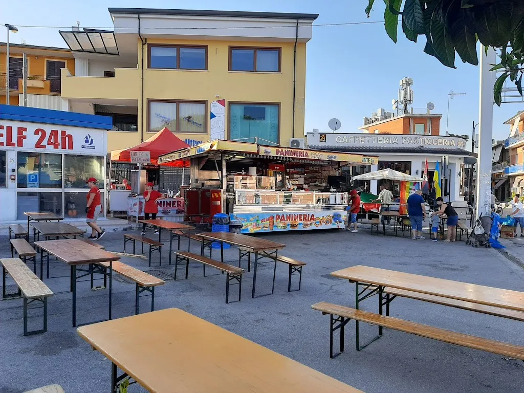 Oasi del panino restaurant in Cellole