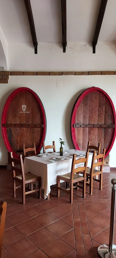 Slawek Kominski_Villa Matilde Avallone_Cellole_recensione