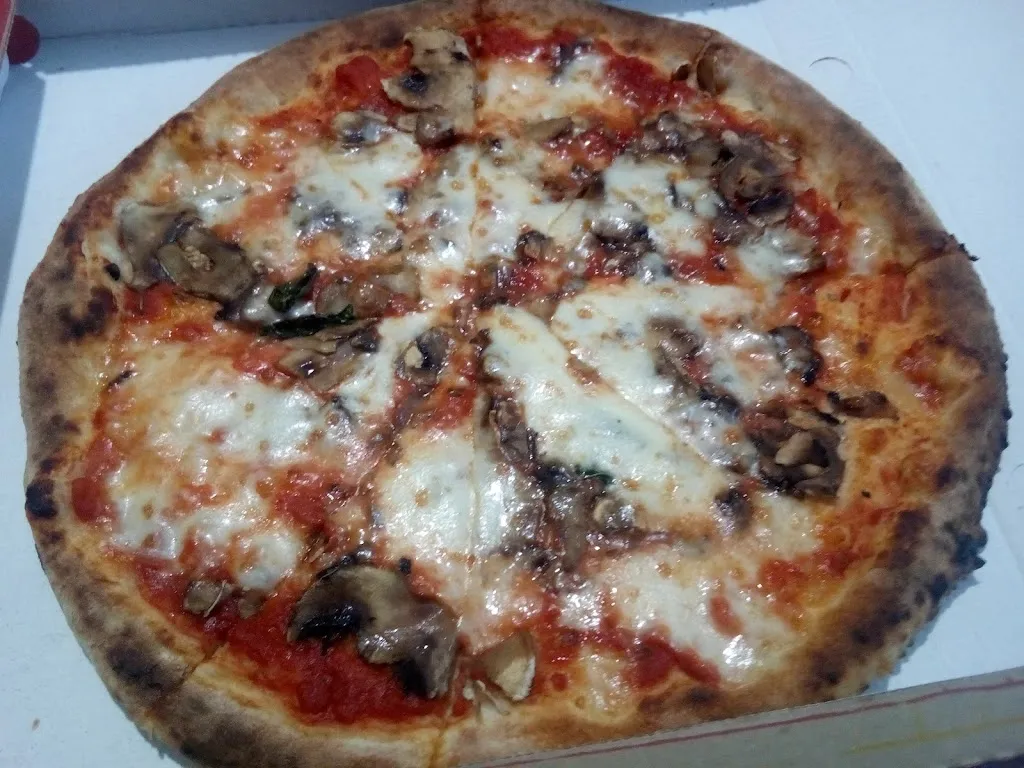 Menu_Pizza House_Cellole_image_2