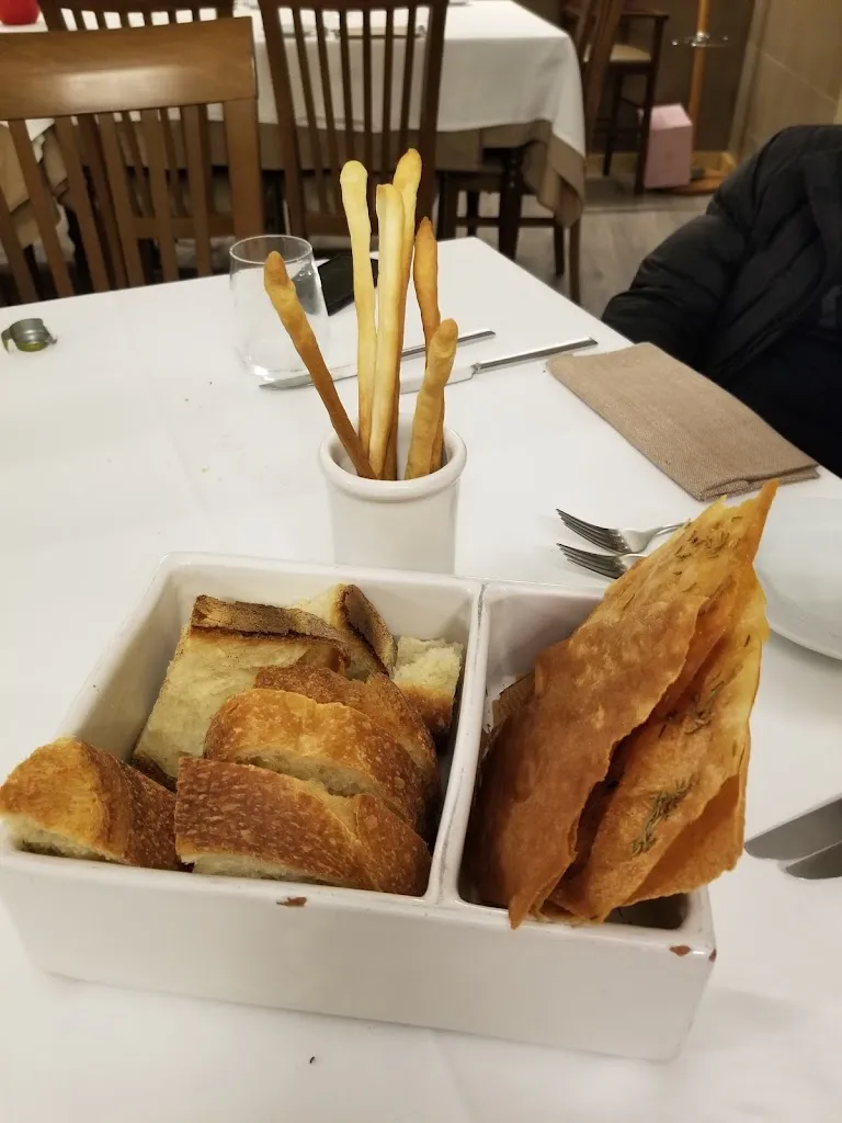 Diana Avi_Casa Rispoli • Unica Sede_Cava Dè Tirreni_review