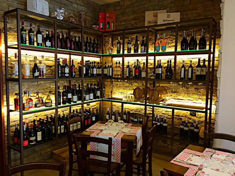 Botte Piccola Grandi Sapori_Cava Dè Tirreni_slider_image_1