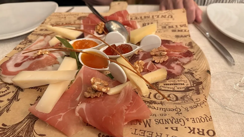 Bart Gronenschild_La Maison del gusto_Cava Dè Tirreni_review