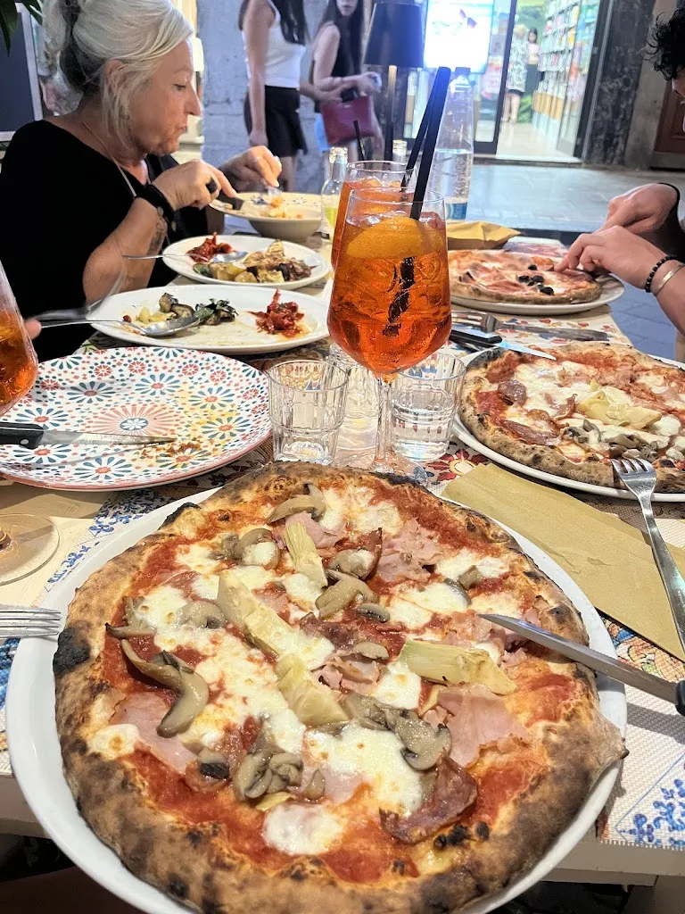 Kiera Amerseder_Picante Restaurant and Wine Bar_Cava Dè Tirreni_review