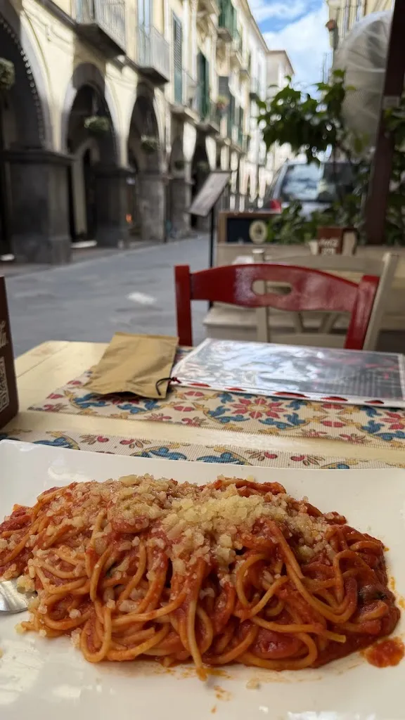 Picante Restaurant and Wine Bar_Cava Dè Tirreni_slider_image_2