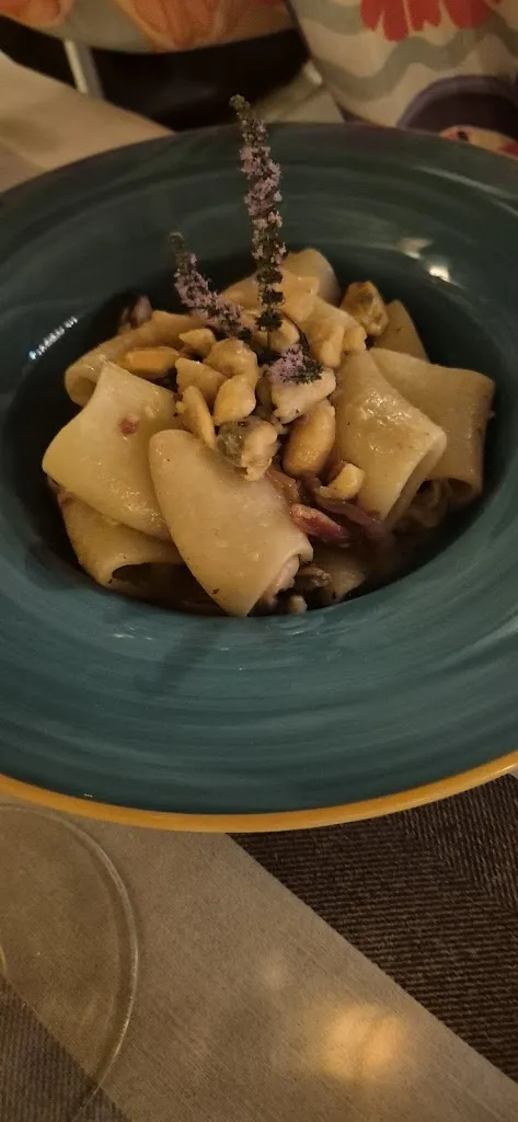 federico rosso_Un bel posto_Cava Dè Tirreni_review