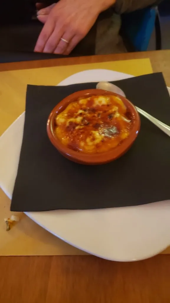 Esploratore Travel_Un bel posto_Cava Dè Tirreni_review