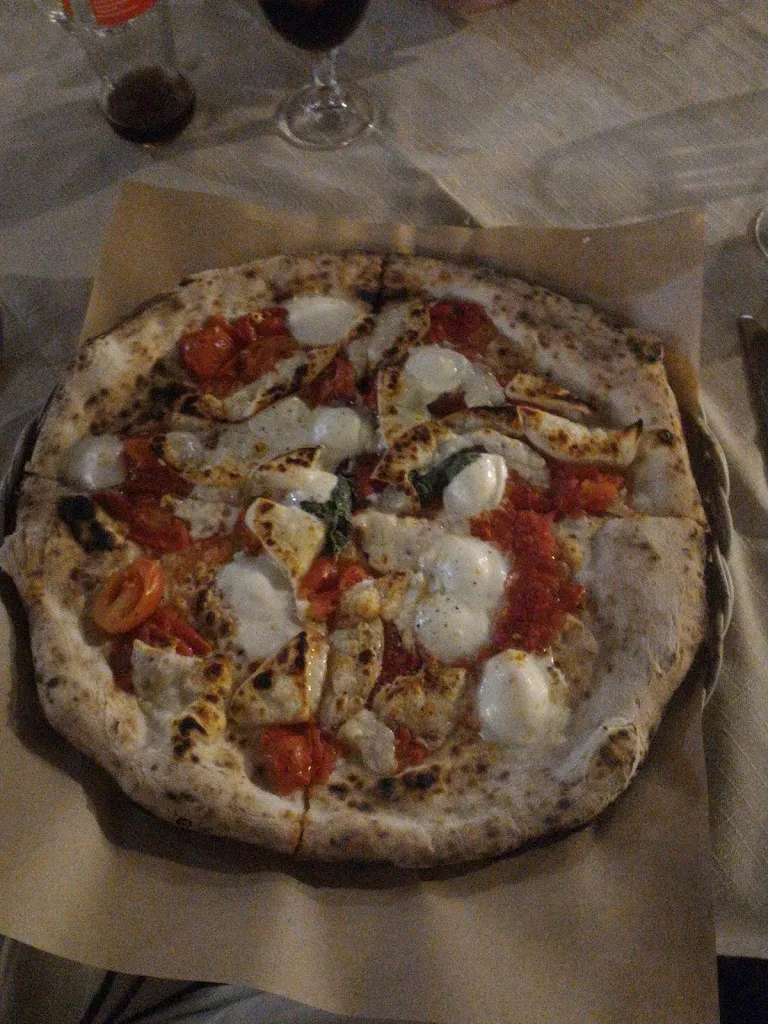 Allan Collins_Pizzeria Madison_Cava Dè Tirreni_recensione