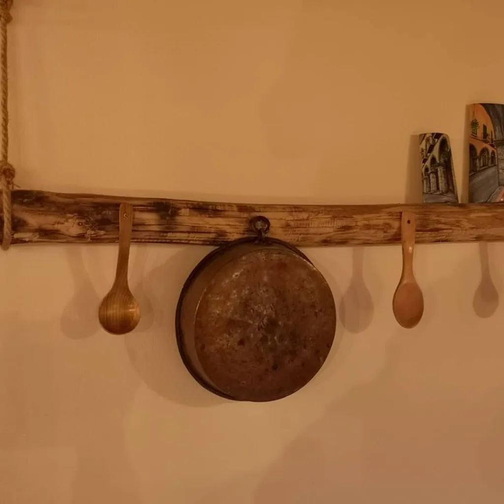 Adri Deian__Votacannuol_Cava Dè Tirreni_recensione