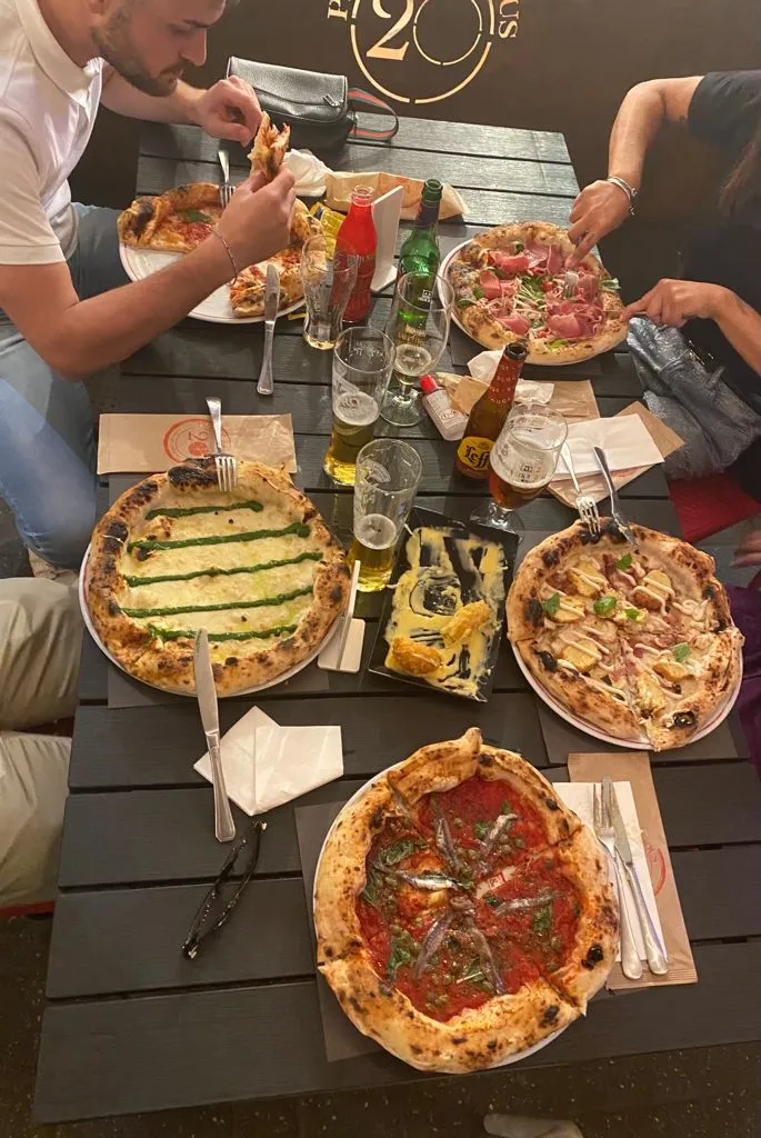 Simon Luca Della Sala_20Pizza&Delicious_Cava Dè Tirreni_review