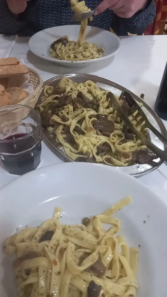 Claire Coleman_Ristorante L'Iconicella_Lettomanoppello_review