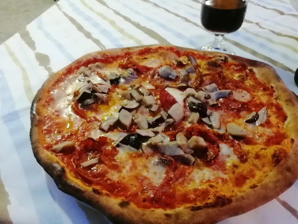 Pizzeria La Romantica_Cerreto Sannita_slider_image_3