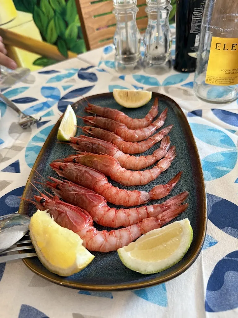 nathaly morales_La Riviera Di Parthenope_Chiaia_review