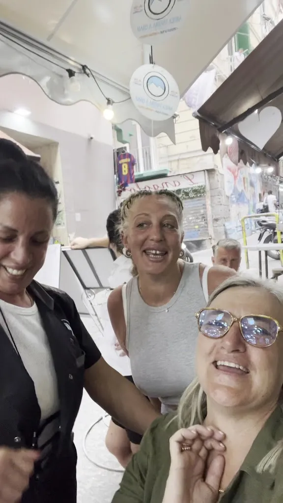 Portland Georgiou_Antica Taverna a Chiaia_Chiaia_review