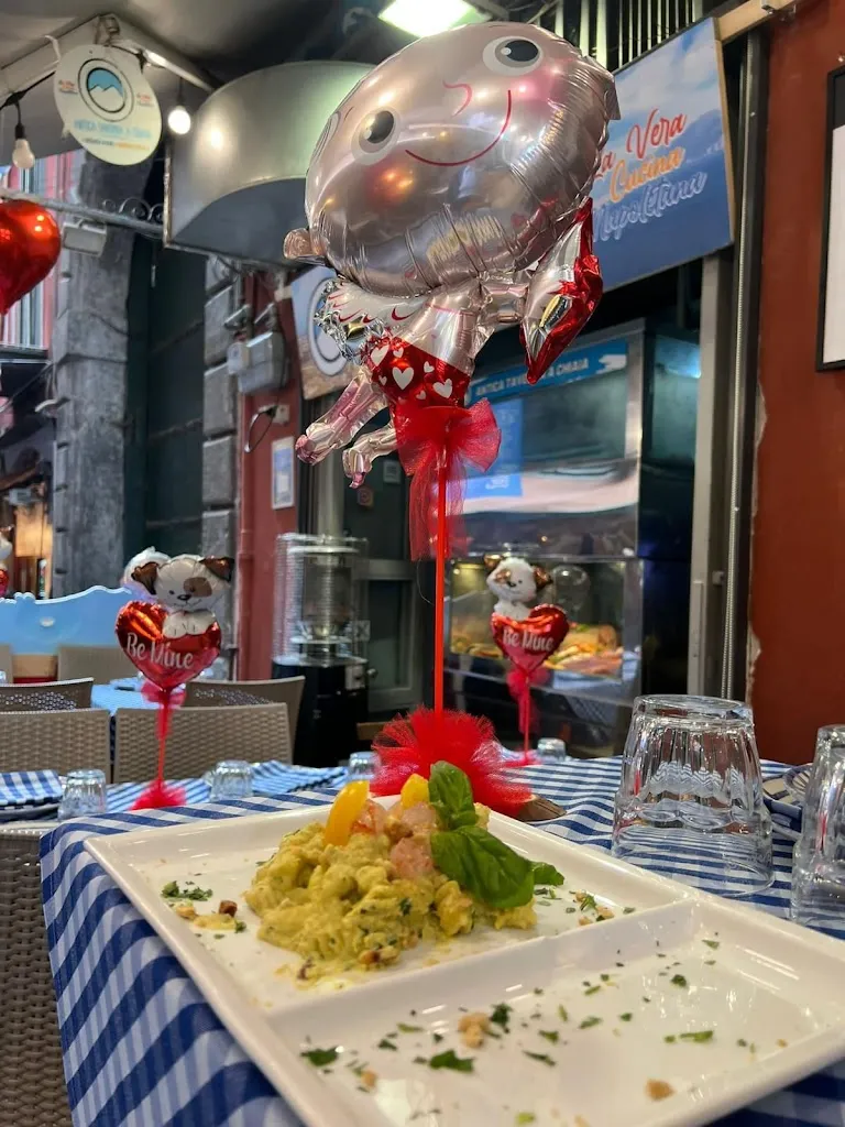 Antica Taverna a Chiaia_Chiaia_slider_image_3