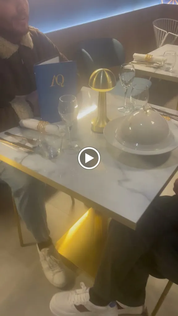 Aquarium Restaurant_Chiaia_slider_image_2