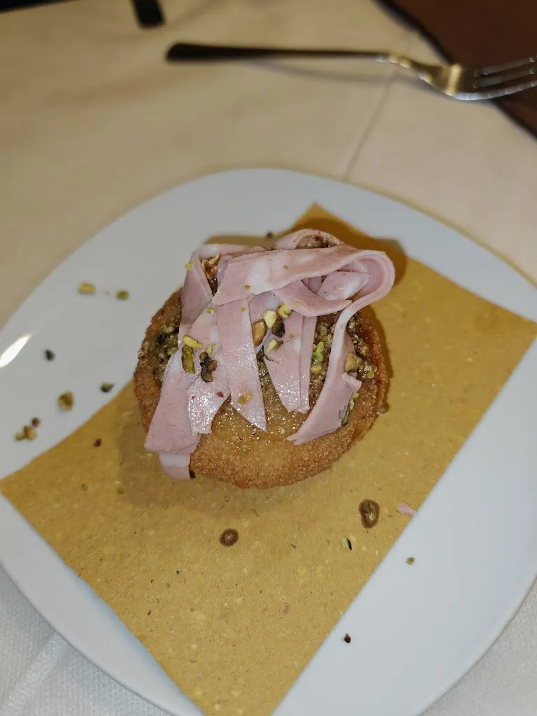 Luana Abate_Il giardino_Cervinara_review