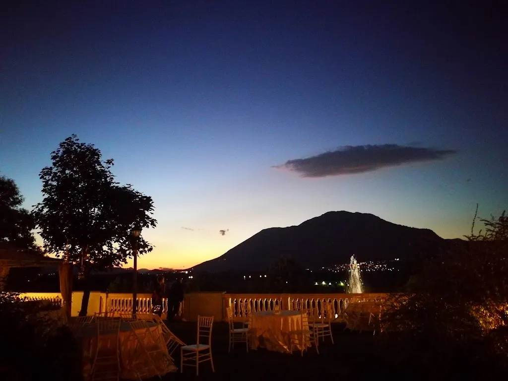 Villa Casale_Cervinara_slider_image_3