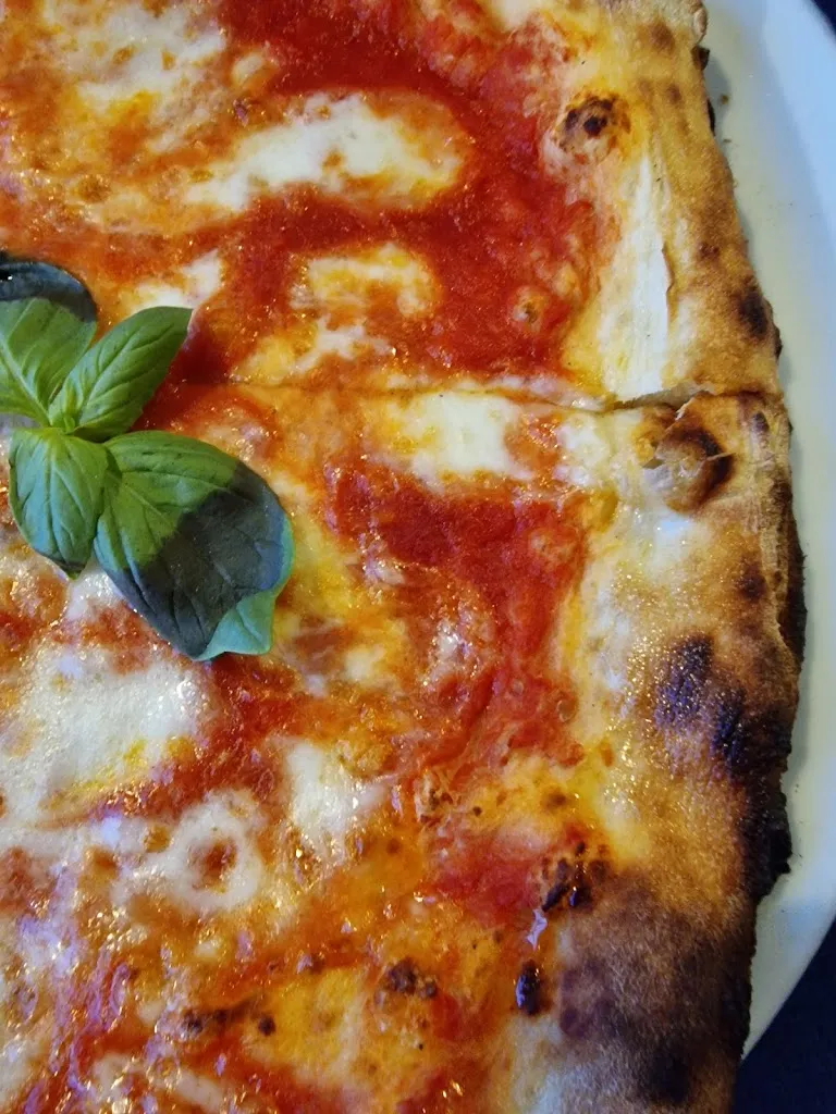 Dawn Edwards_Marepizza_Cetara_review