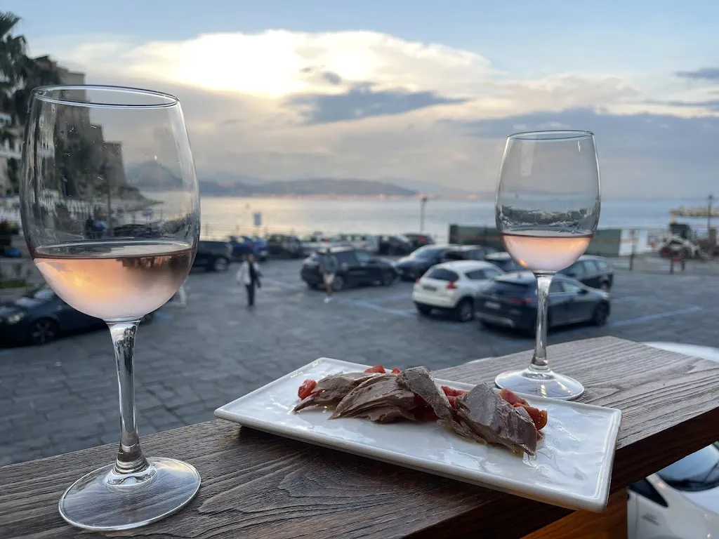 La Dispensa ARMATORE | Tonno rosso e Alici - Cetara_Cetara_slider_image_3