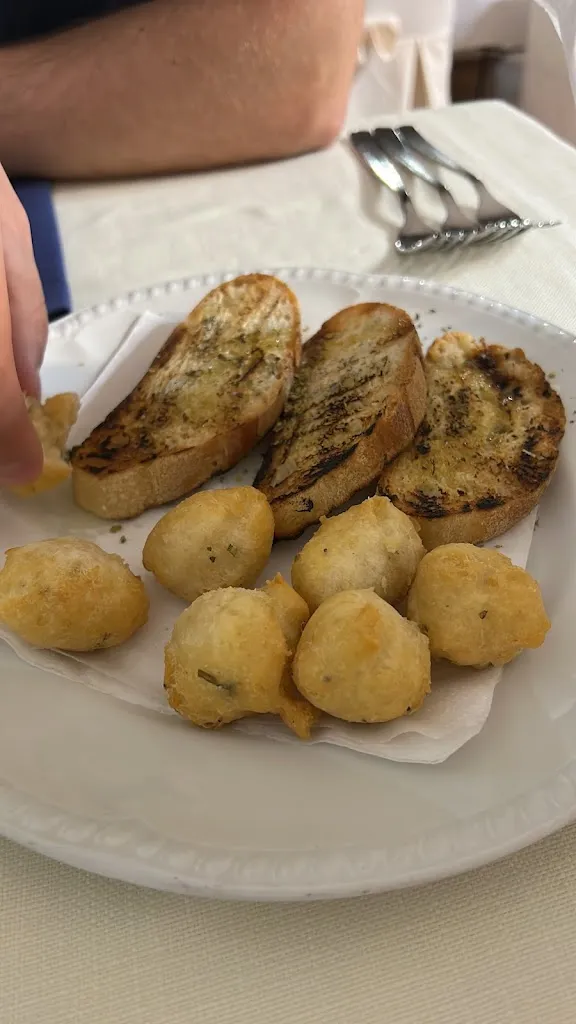 Dora Hemming_Ristorante La Fattoria_Cetara_review