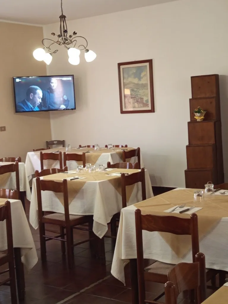 Ristorante Pizzeria Santa Lucia_Cicerale_slider_image_1