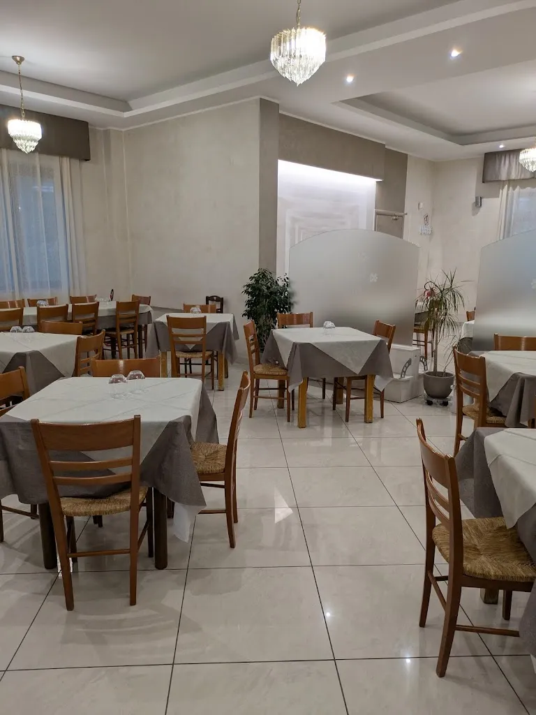 Roberto Capucci_Ristorante Pizzeria Da Rodolfo_Chiusano di San Domenico_recensione