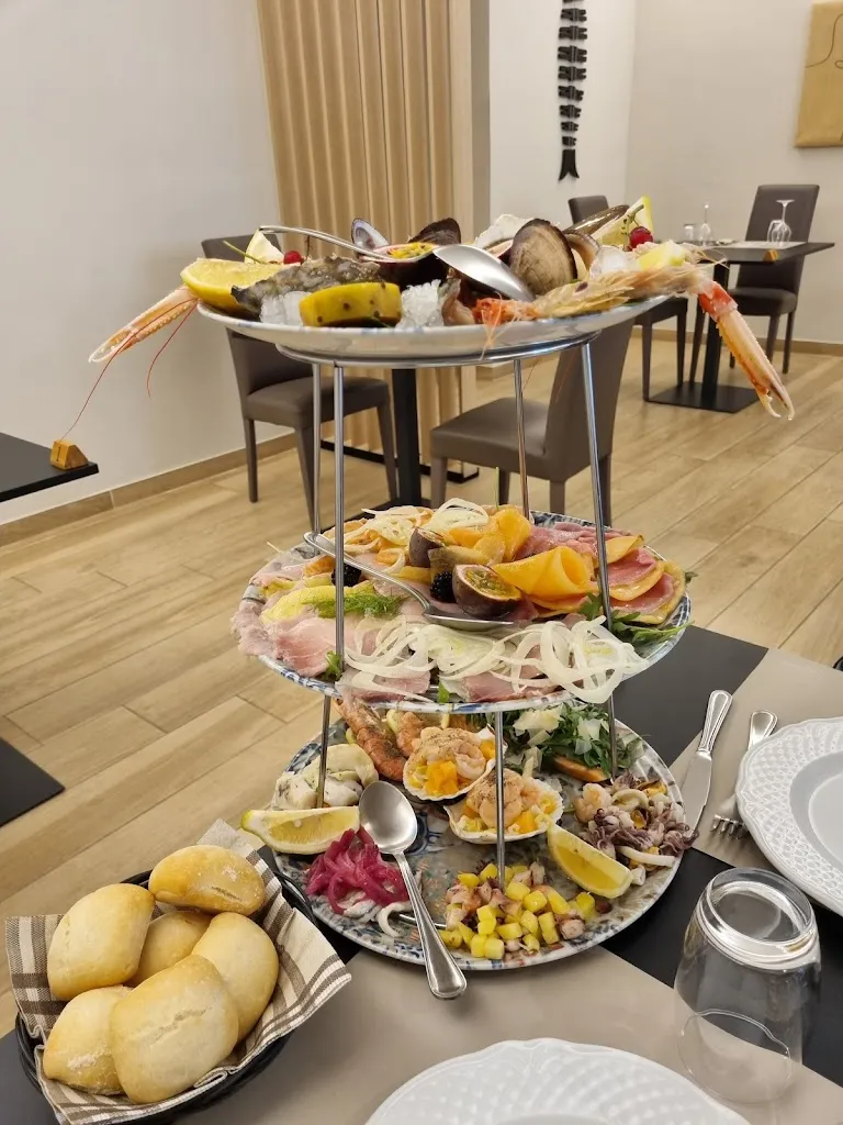 Francesco Santone_SENS restaurant et cocktails_Lettomanoppello_review