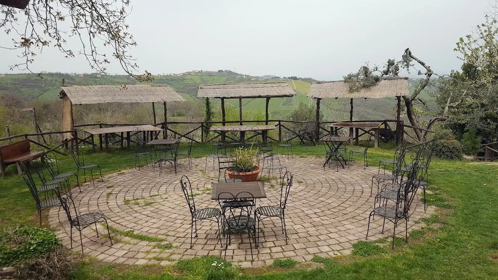 countryhouse il frantoio restaurant in Chiusano di San Domenico