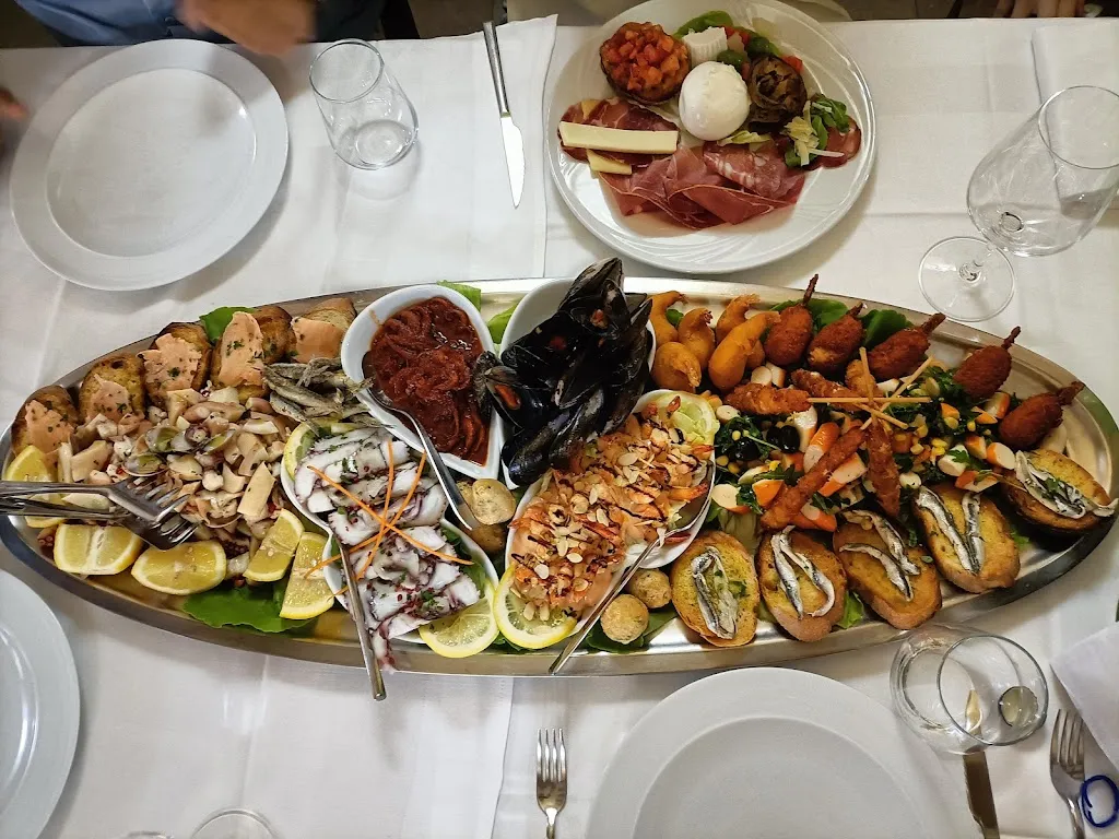 Pizzeria Ristorante Polifemo_Circello_slider_image_3