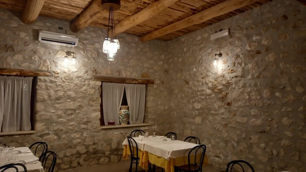La Fonte restaurant in Ciorlano