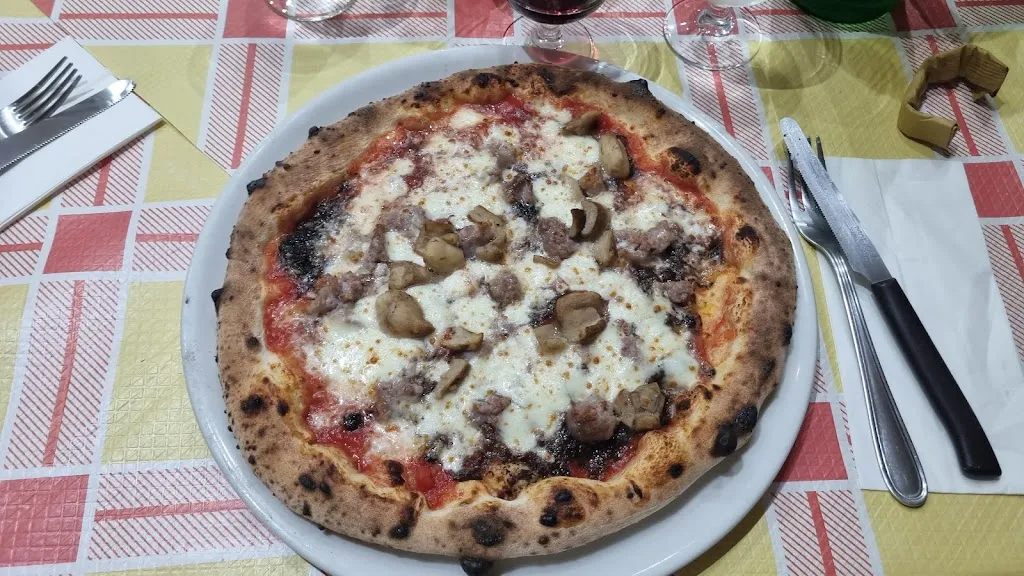 Ristorante Pizzeria Al Vecchio Mulino_Ciorlano_slider_image_3