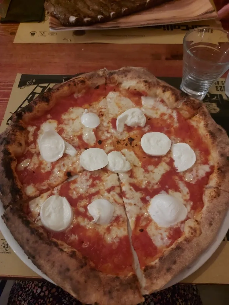 Rosalia M_Myriù Pizzeria Braceria Birreria_Colliano_review