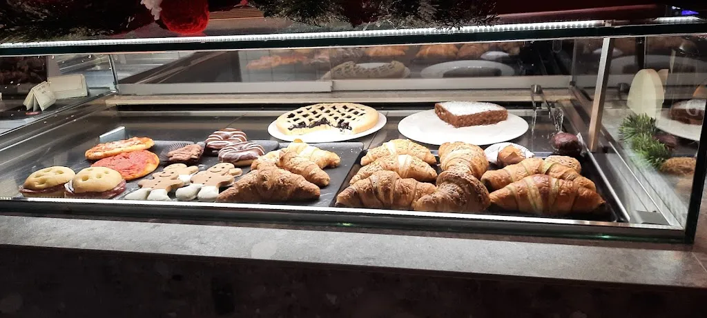 HENOUSE_Lettomanoppello_slider_image_3