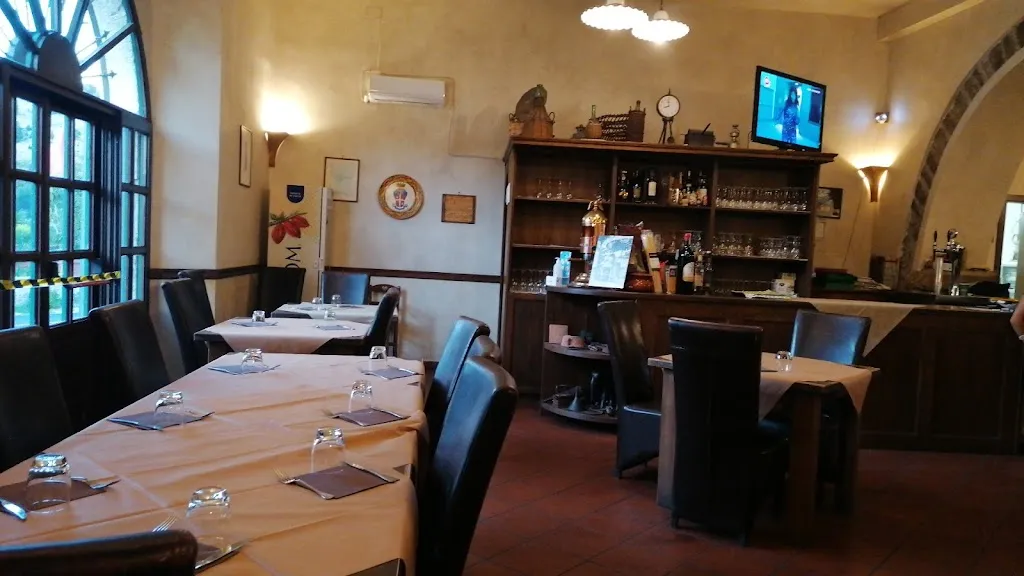 Nonna Adele restaurant in Controne