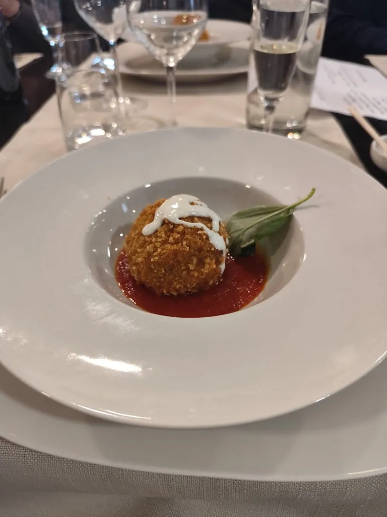 Claudia Bombace_Tenuta Fratoni_Chiaiano_review