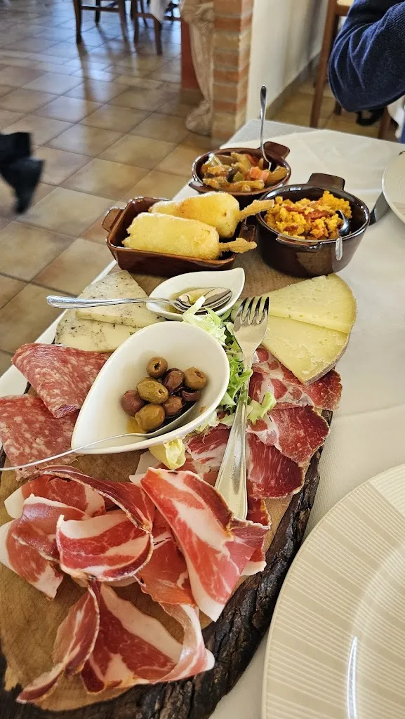 Benedetta Bernacchia_L'Oasi dei Calanchi_Atri_review