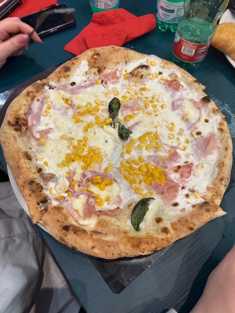 Acqua e Farina restaurant in Chiaiano