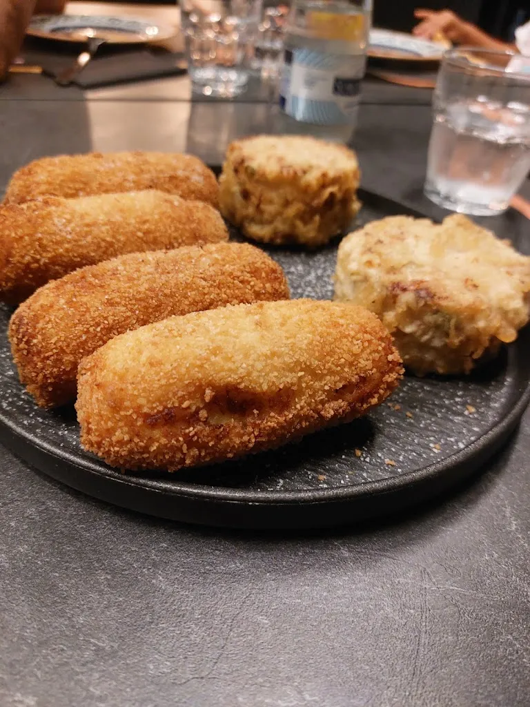 gianluca lanzuise_Pura Vida Pizzeria_Chiaiano_review