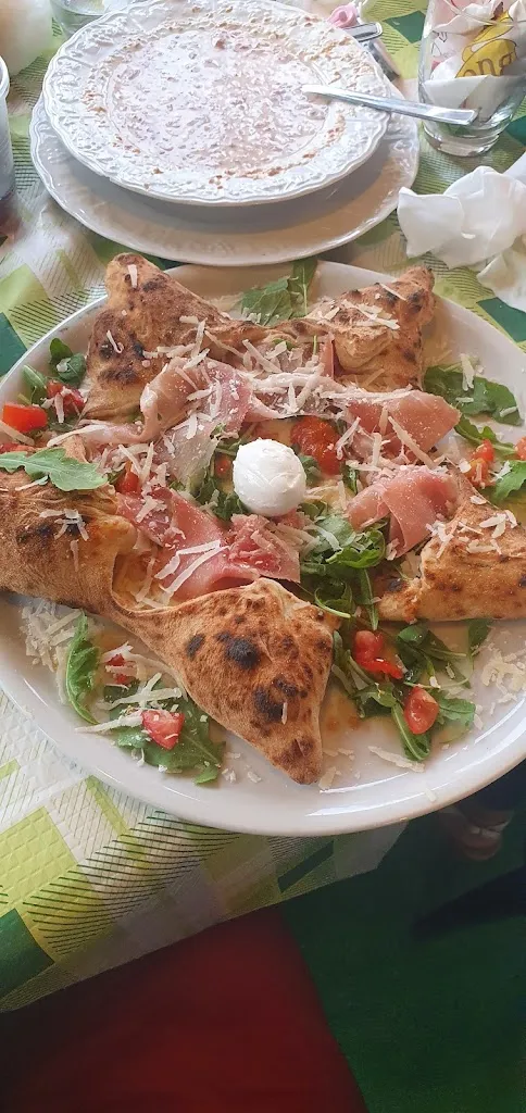 Gimons Battista_Pizzeria Il Giardino Dei Ciliegi_Chiaiano_review