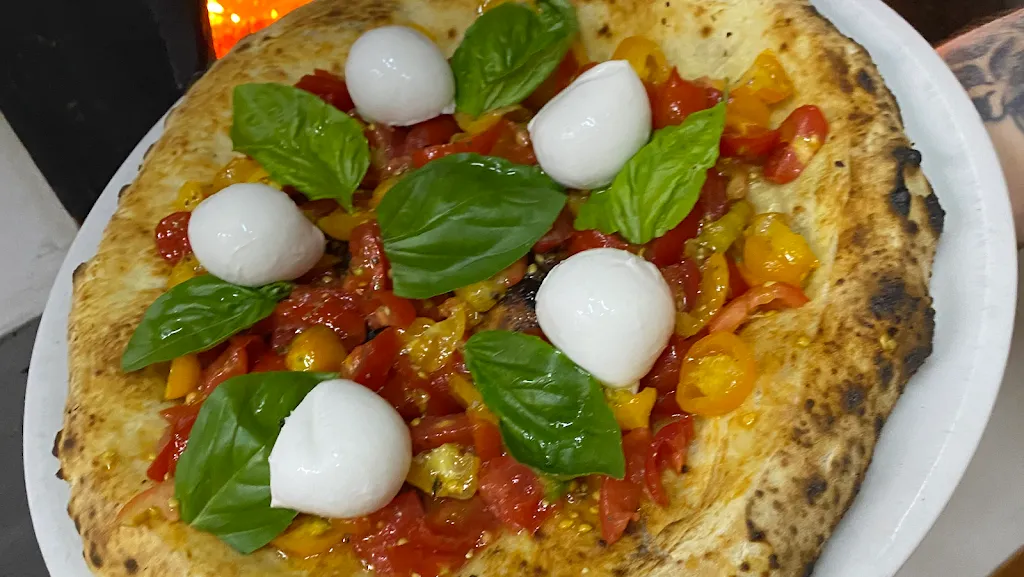 Pizzeria Il Giardino Dei Ciliegi_Chiaiano_slider_image_2