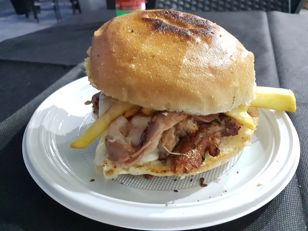 Macelleria Faro Pub & Grill_Chiaiano_slider_image_2